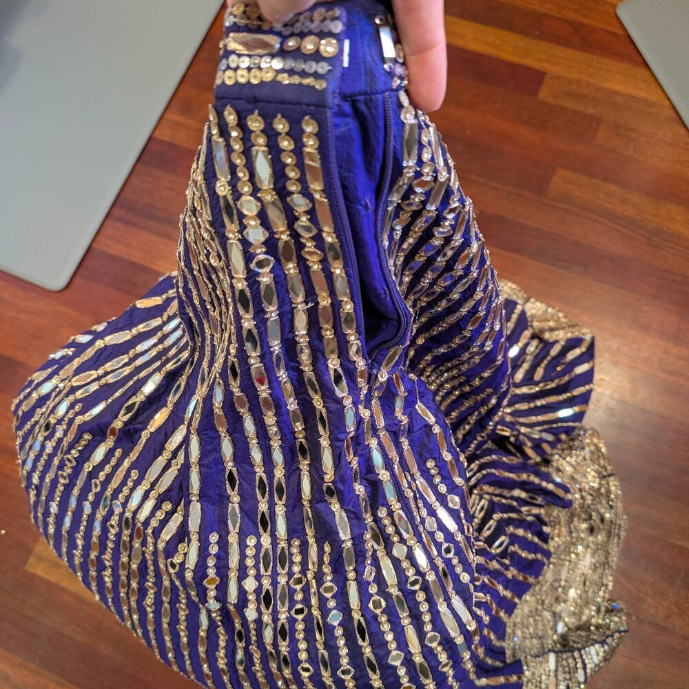 Stunning royal purple mirror lehenga choli w net dupatta - Picture 5 of 6